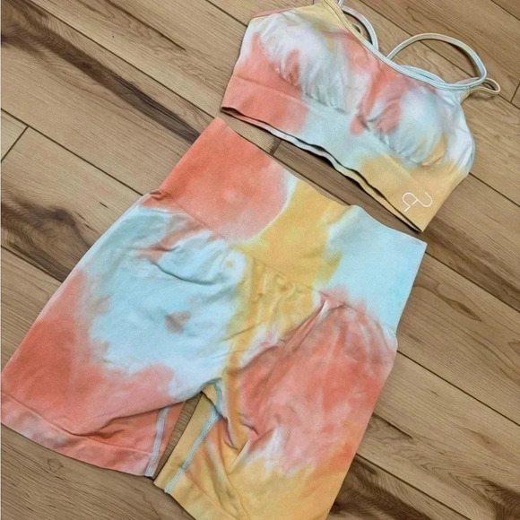 Parker By Payton Two Piece Set - Size Large - Picture 2 of 6